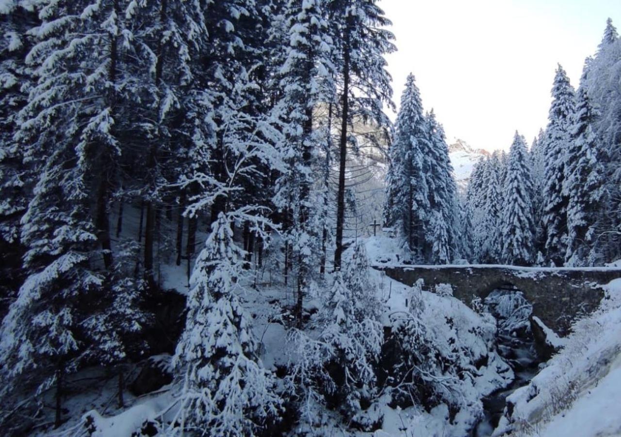 Aparthotel Mountain River Resort Val dʼIlliez Exterior foto