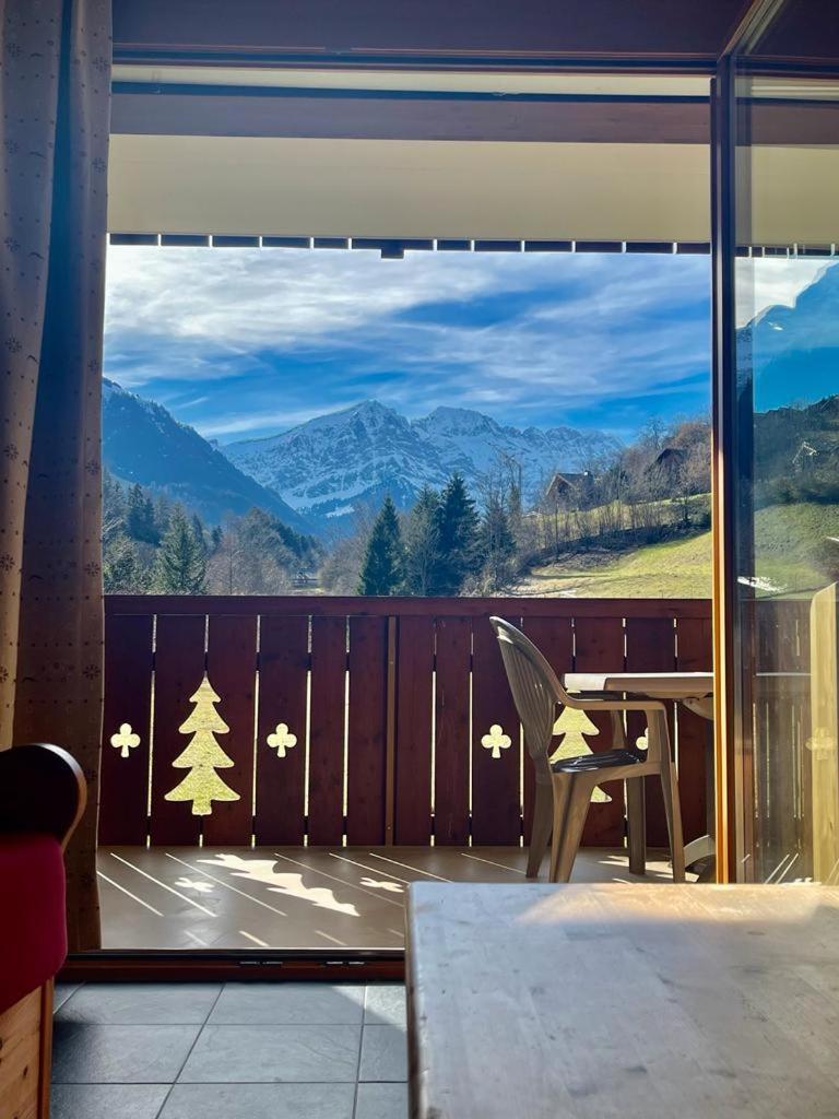 Aparthotel Mountain River Resort Val dʼIlliez Exterior foto